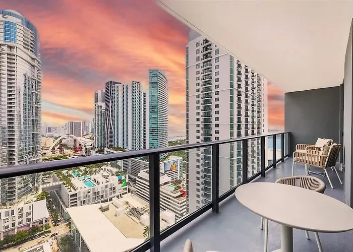 2Br Apartment With Gym And Pools