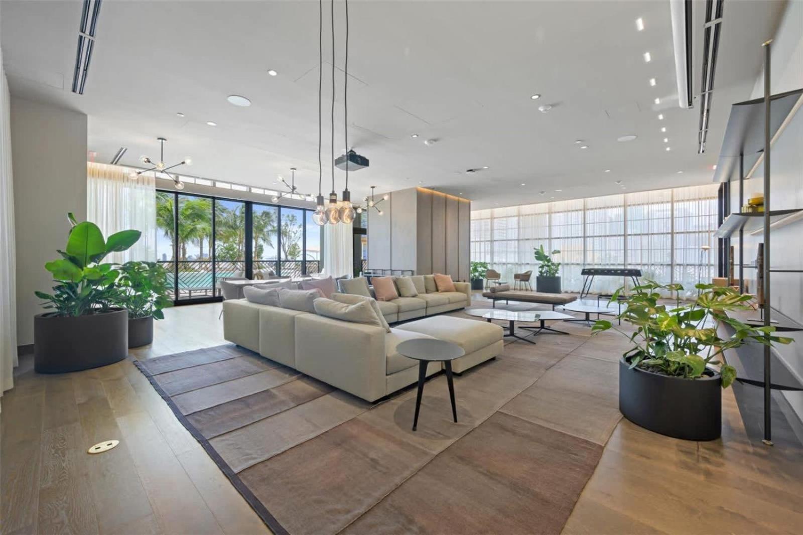 Apartment 2br With Gym And Pools