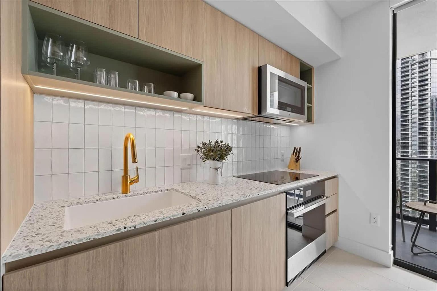 2br With Gym And Pools Miami
